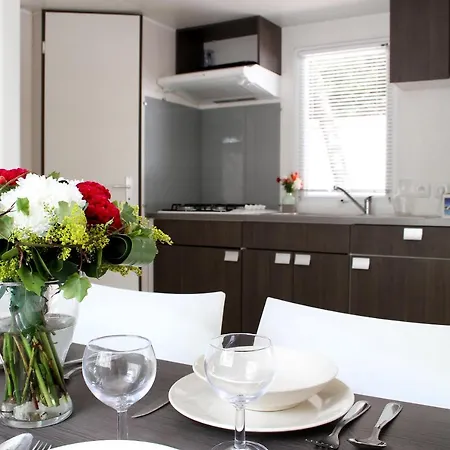 Les Champs Blancs 5* 阿格德