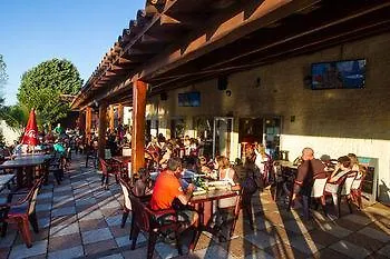 Kamp alanı Les Champs Blancs 5*