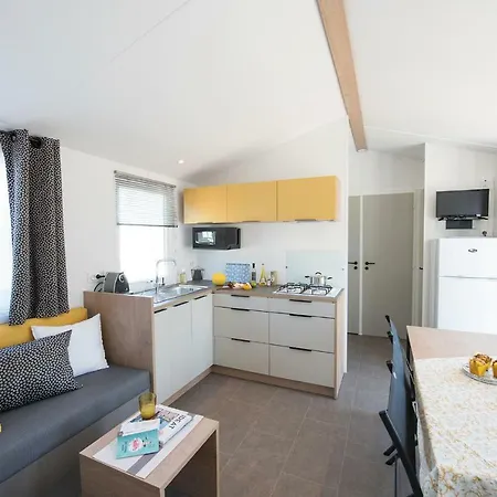 Kamp alanı Les Champs Blancs